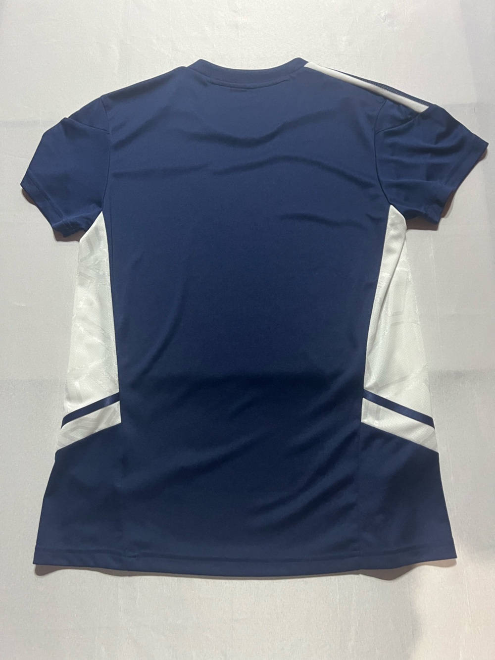 adidas Navy Athletic Women’s Small  Training Soccer Short Sleeve VNeck Pullover - Picture 8 of 8
